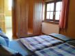 Schlafzimmer oben 2.jpg